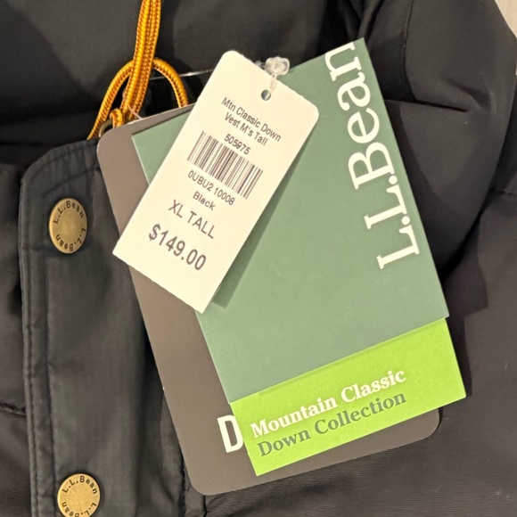 L.L. Bean Black DownTek Puffer Vest Water Repellent Down mountain classic - Picture 14 of 15